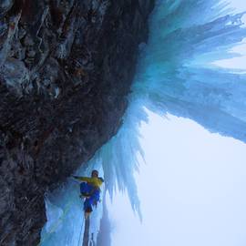 Die schräge dritte Seillänge, WI7-